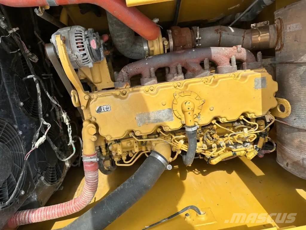 CAT 330GC Kāpurķēžu ekskavatori