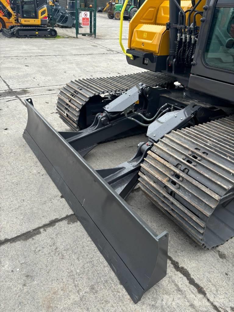 XCMG XE135E Kāpurķēžu ekskavatori