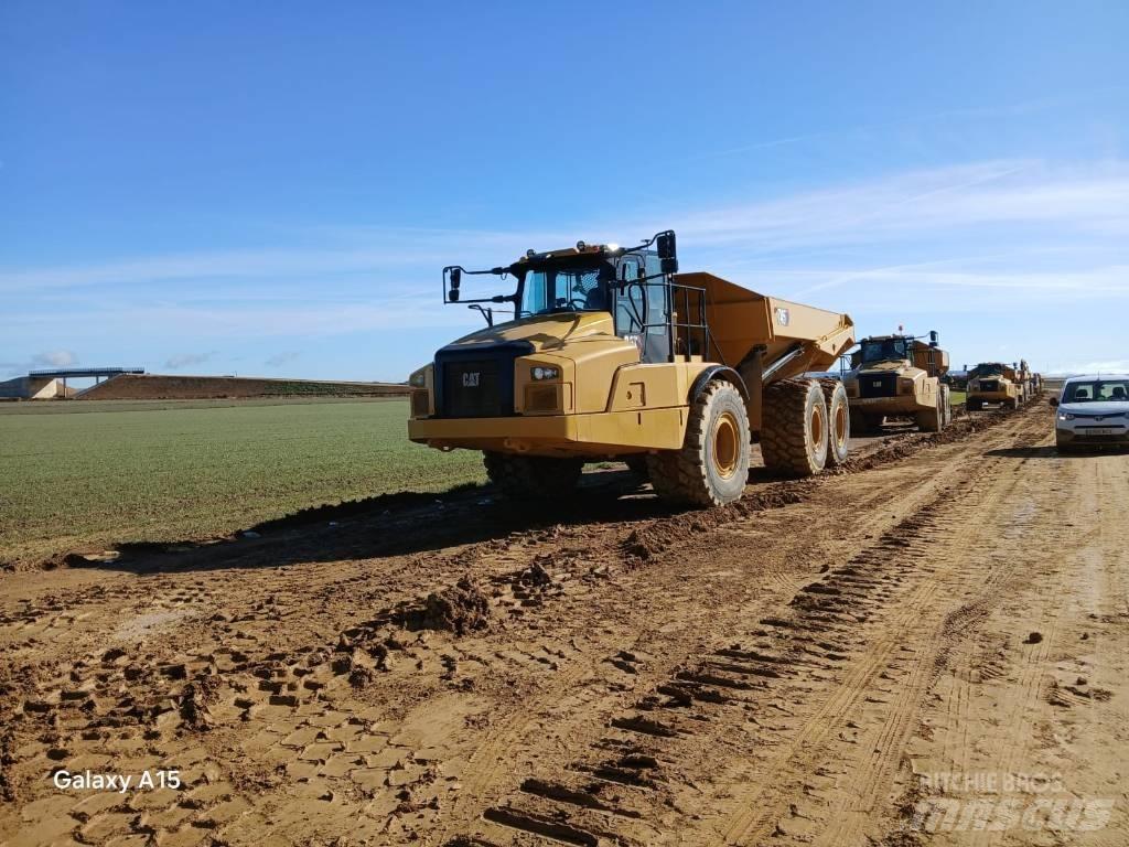 CAT 745 Artikulētie pašizgāzēji