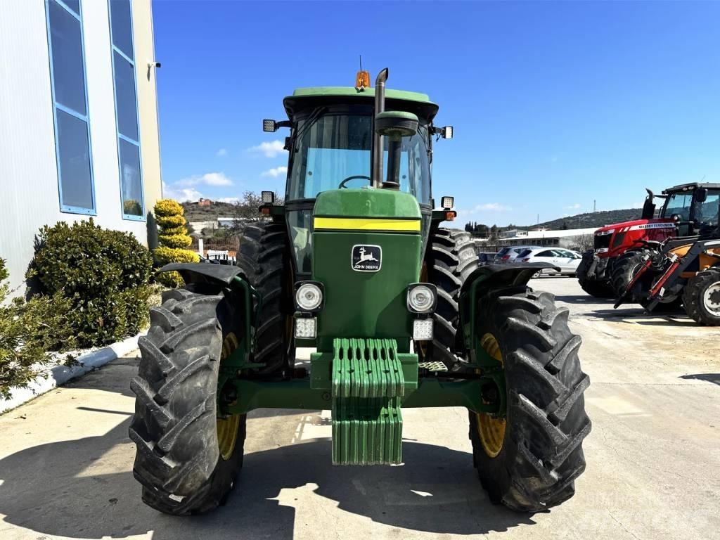 John Deere 3350 Traktori