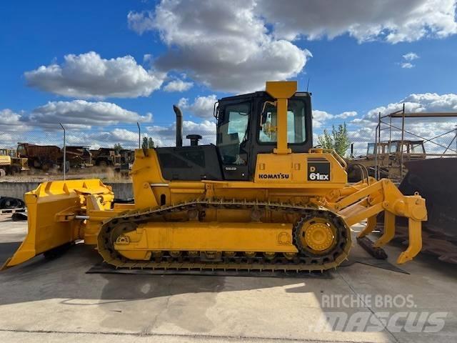 Komatsu D 61 EX-15 Kāpurķēžu buldozeri