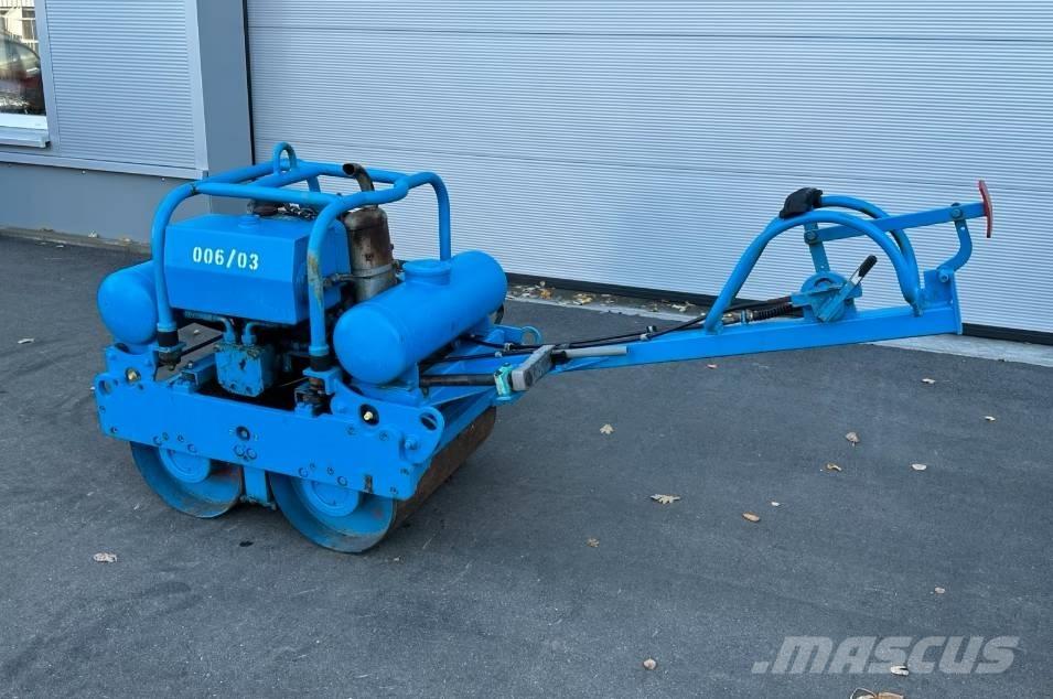 Ammann DR 60 Vibratori