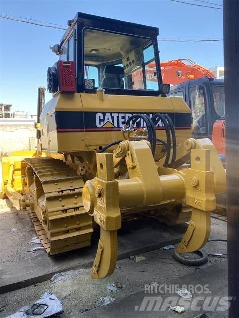 CAT D 6 G Kāpurķēžu buldozeri