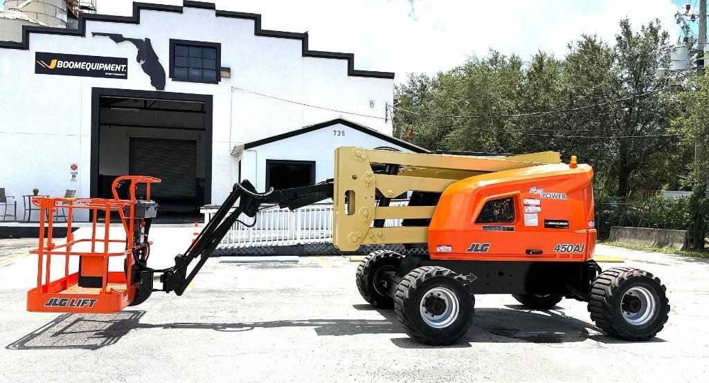 JLG 450 AJ Strēles pacēlāji