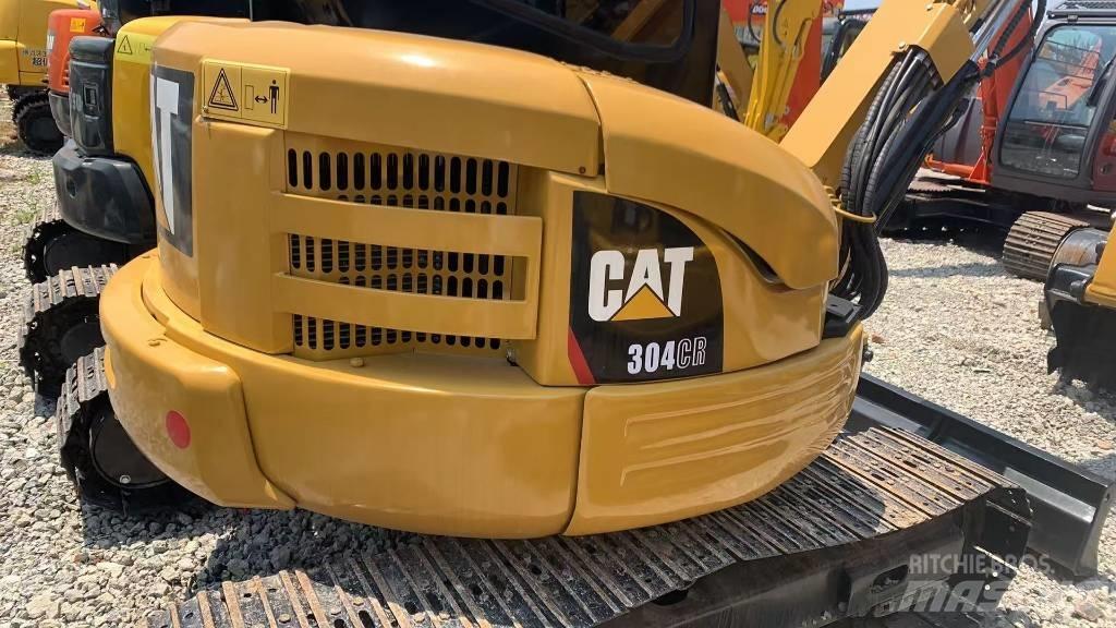 CAT 304 Kāpurķēžu ekskavatori