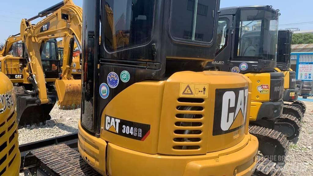 CAT 304 Kāpurķēžu ekskavatori