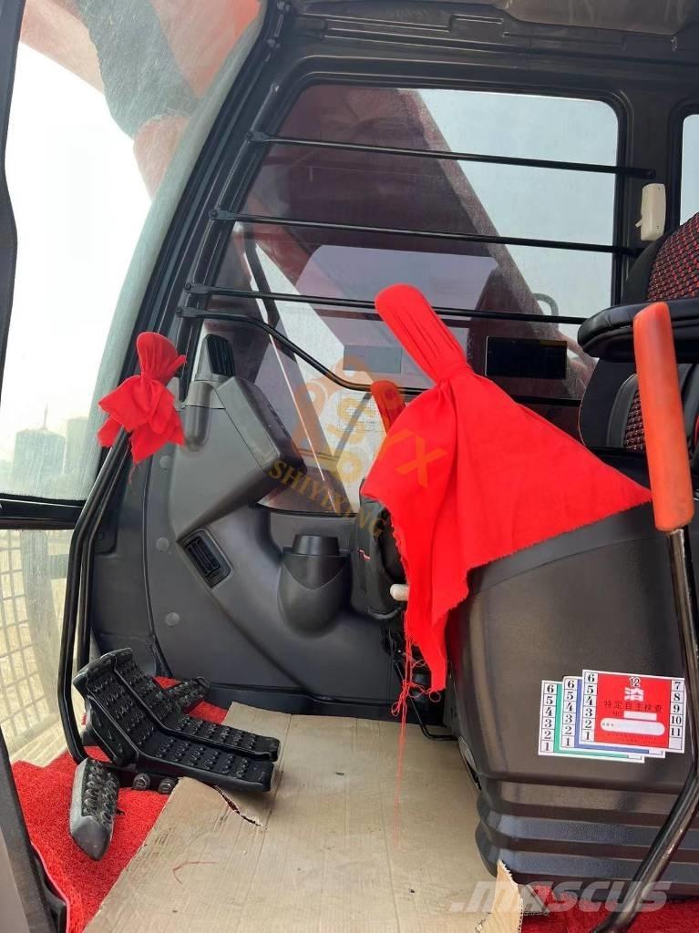 Hitachi ZX 200-3 Kāpurķēžu ekskavatori