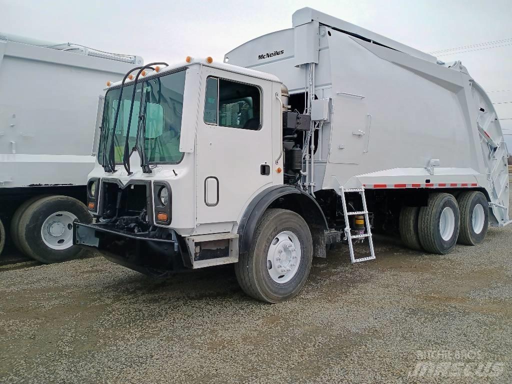 Mack MRU613 Atkritumu izvešanas transports