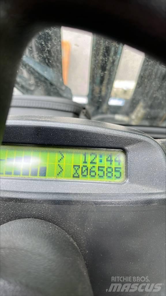 Yale GDP 35 VX Tehnika ar dīzeļa dzinēju