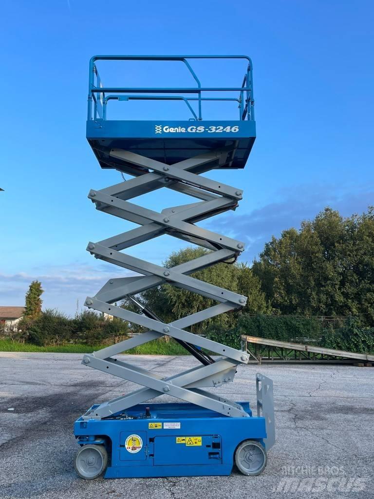 Genie GS 3246 Šķerveida pacēlāji