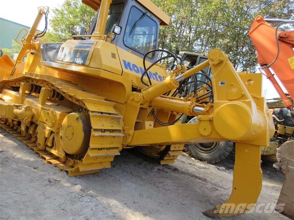 Komatsu D 155 A-1 Kāpurķēžu buldozeri
