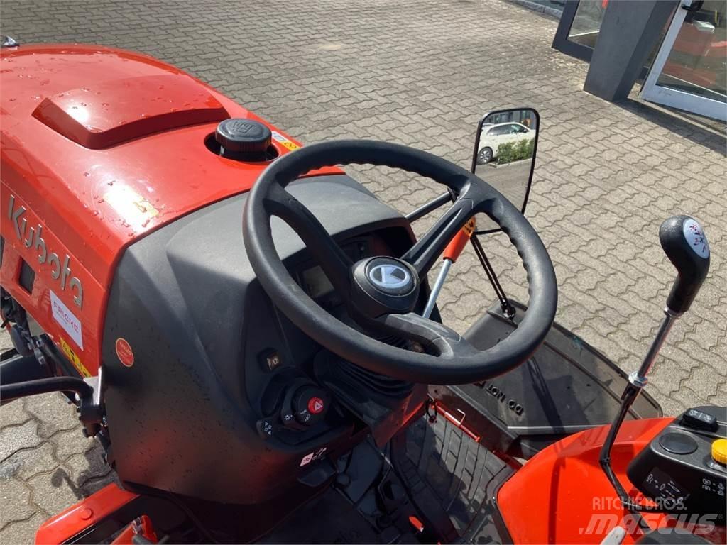 Kubota LX 351 Kompaktie traktori