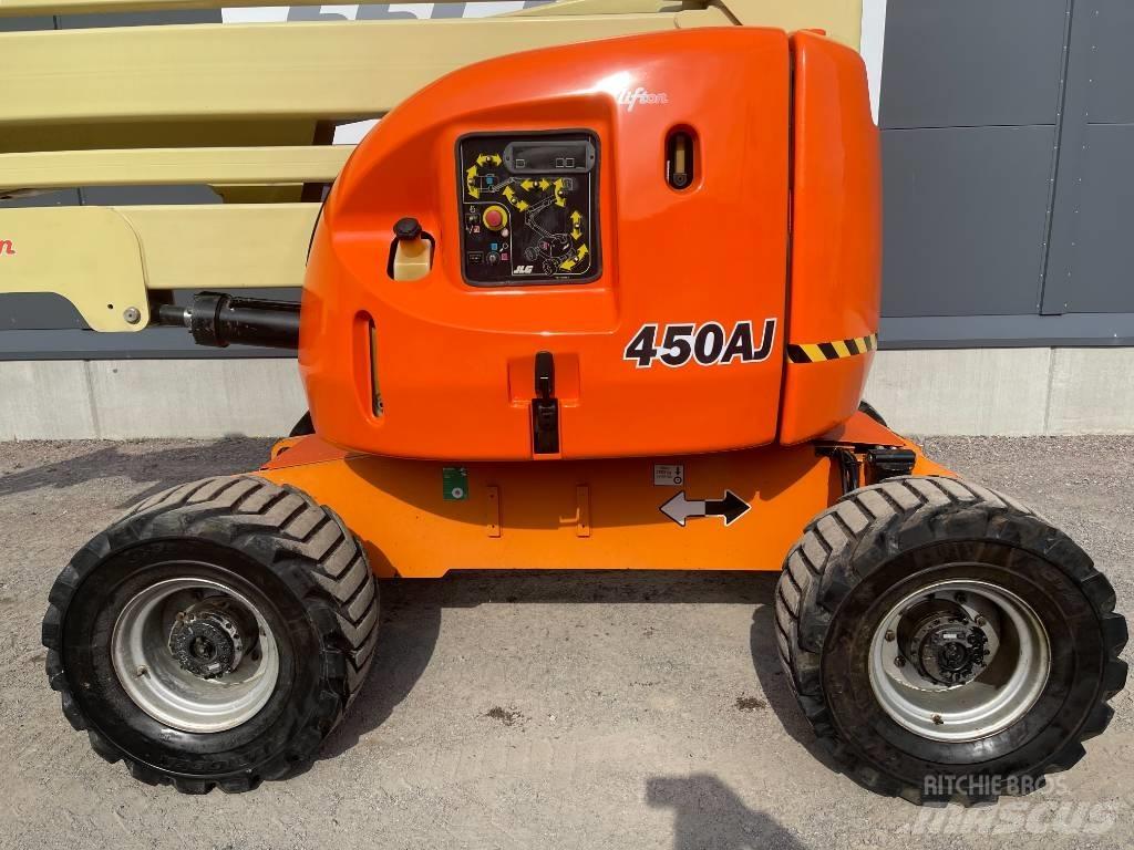 JLG 450 AJ Bomlift Strēles pacēlāji