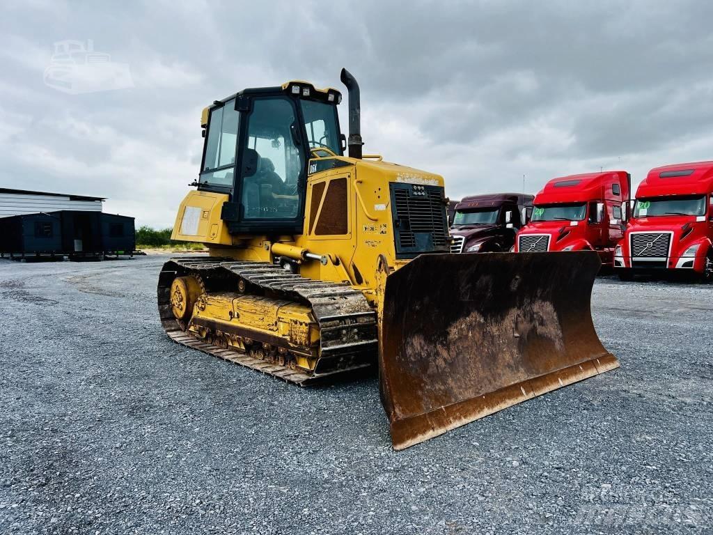 CAT D 6 K XL Kāpurķēžu buldozeri