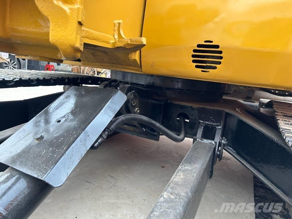 CAT 304 Kāpurķēžu ekskavatori