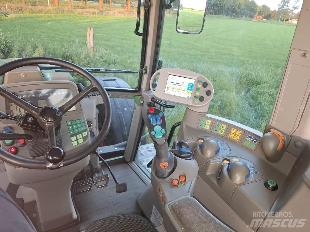 Fendt 712 Vario Traktori