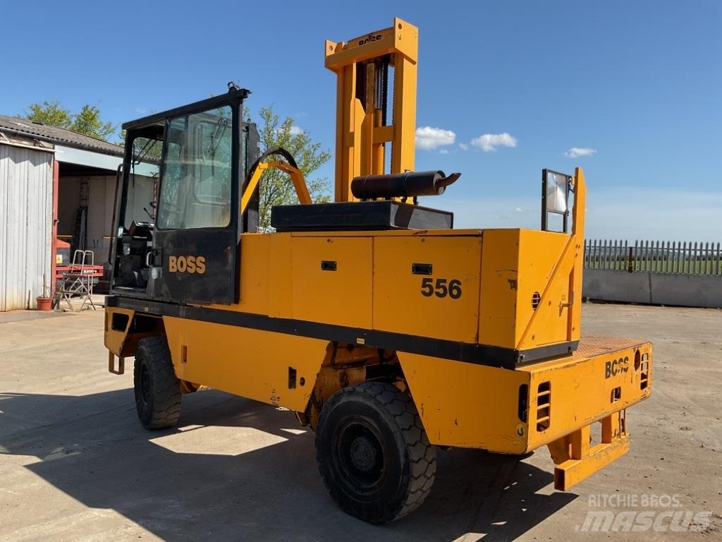 Boss 556 Būvniecība- Citi