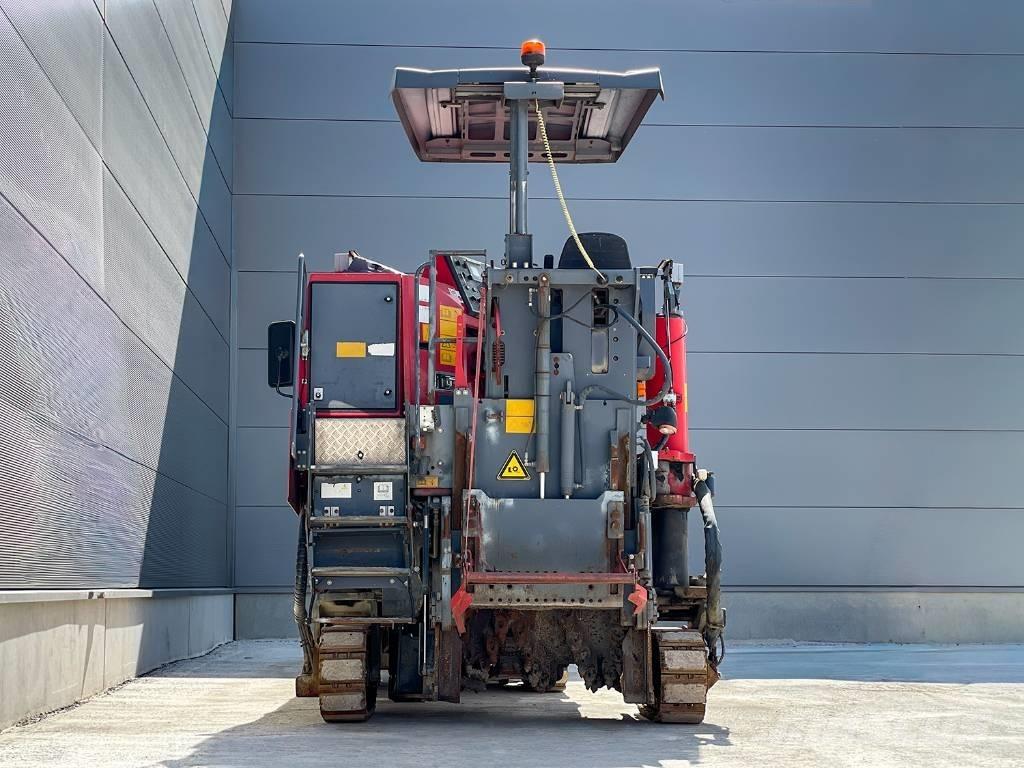 Wirtgen W 100 FI Asfalta dzesēšanas iekārtas