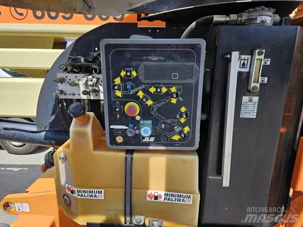 JLG 450AJ Strēles pacēlāji