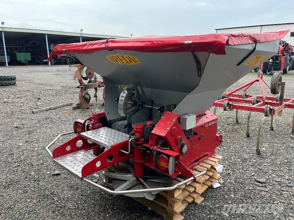 Bredal SGS 1500 Smilšu un sāls kaisītāji