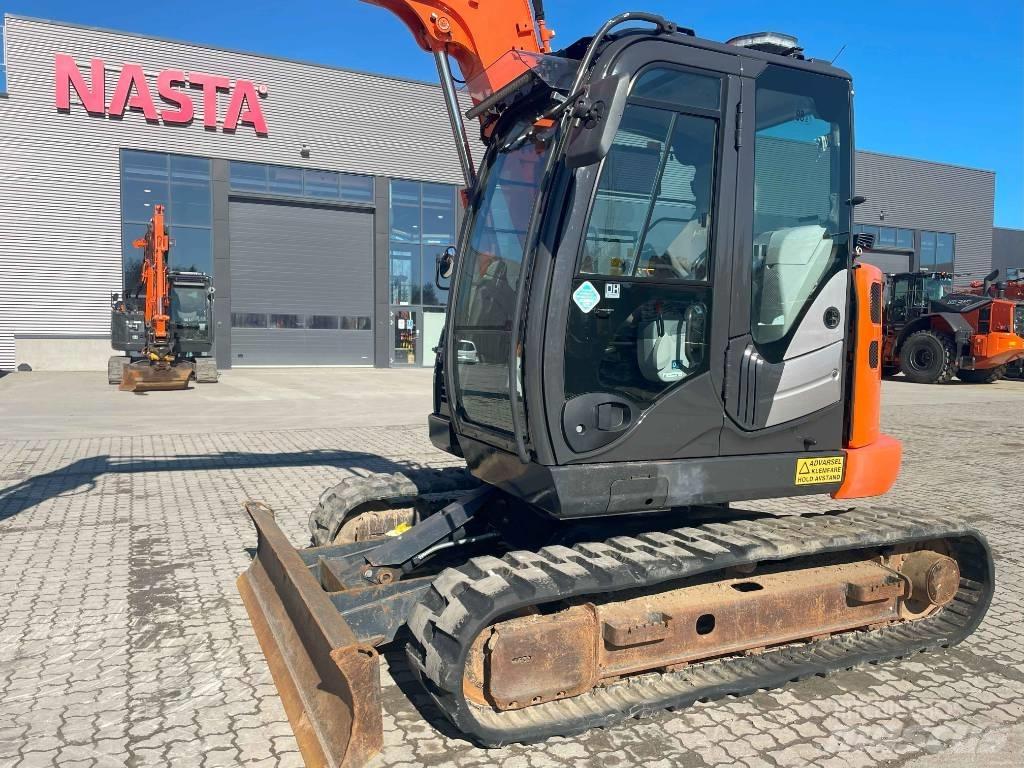 Hitachi ZX 85 US-6 Vidēja lieluma ekskavatori 7 t - 12 t