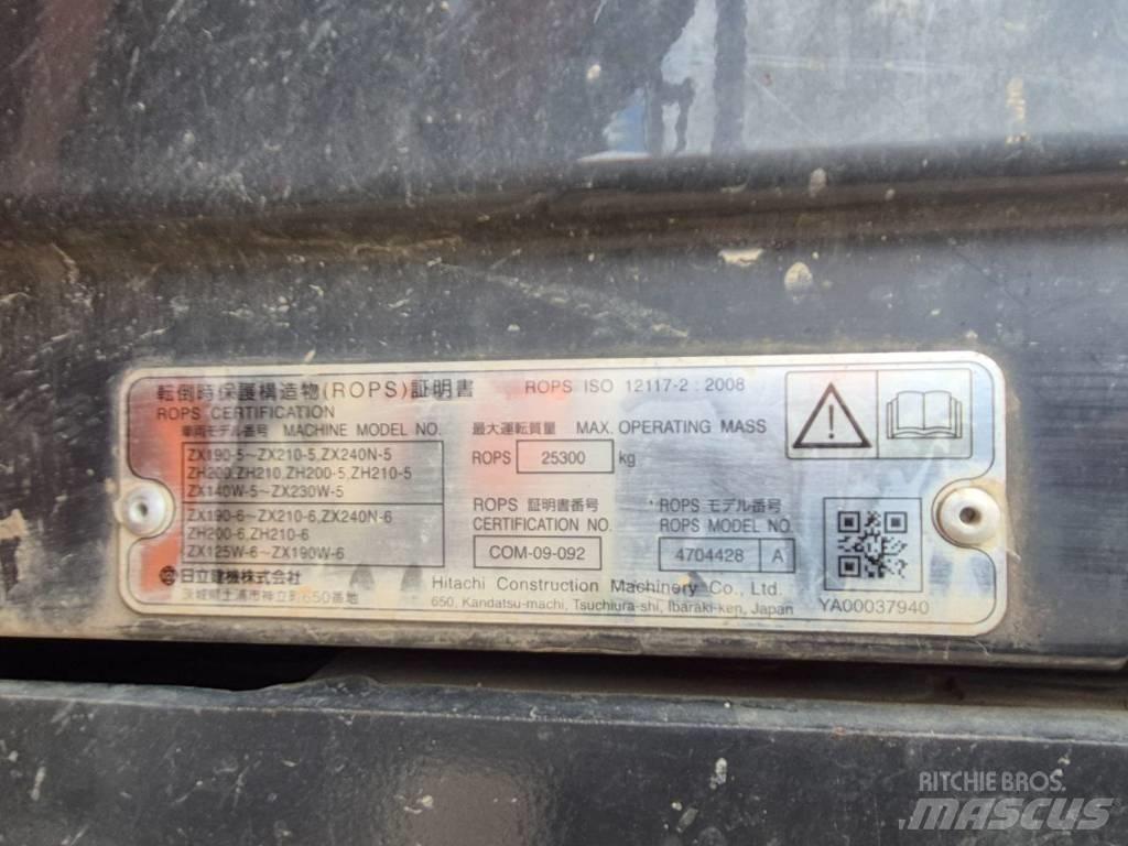 Hitachi ZX 170 W-6 Ekskavatori uz riteņiem
