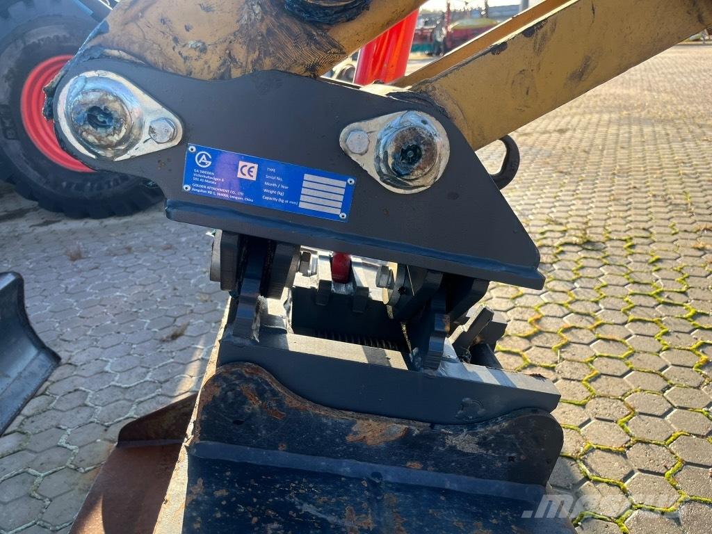 CAT 305.5 E2 Mini ekskavatori < 7 t