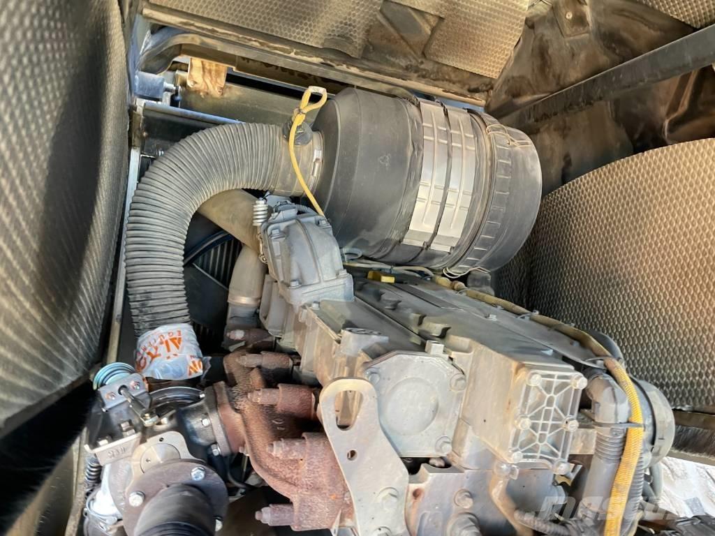 Bomag BW 213 DH-4 Vienvalča grunts veltņi