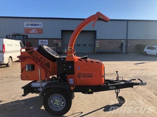 Timberwolf TW230HB Koksnes šķeldotāji