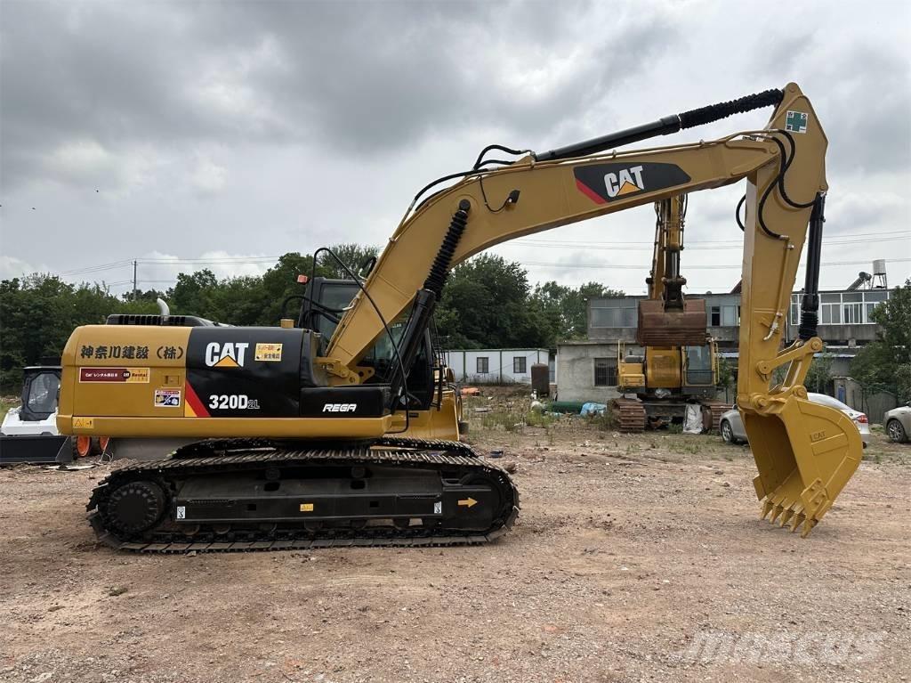 CAT 320 D Kāpurķēžu ekskavatori