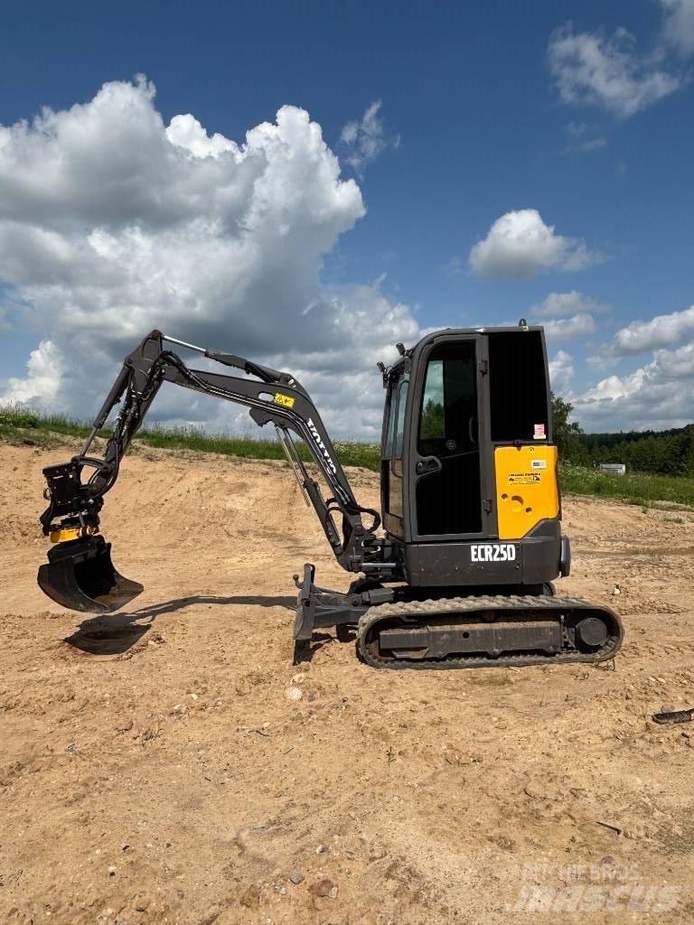 Volvo ECR 25 D Mini ekskavatori < 7 t