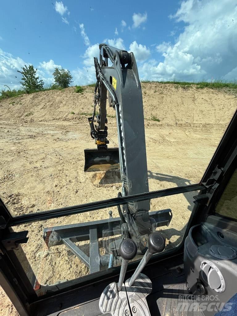 Volvo ECR 25 D Mini ekskavatori < 7 t