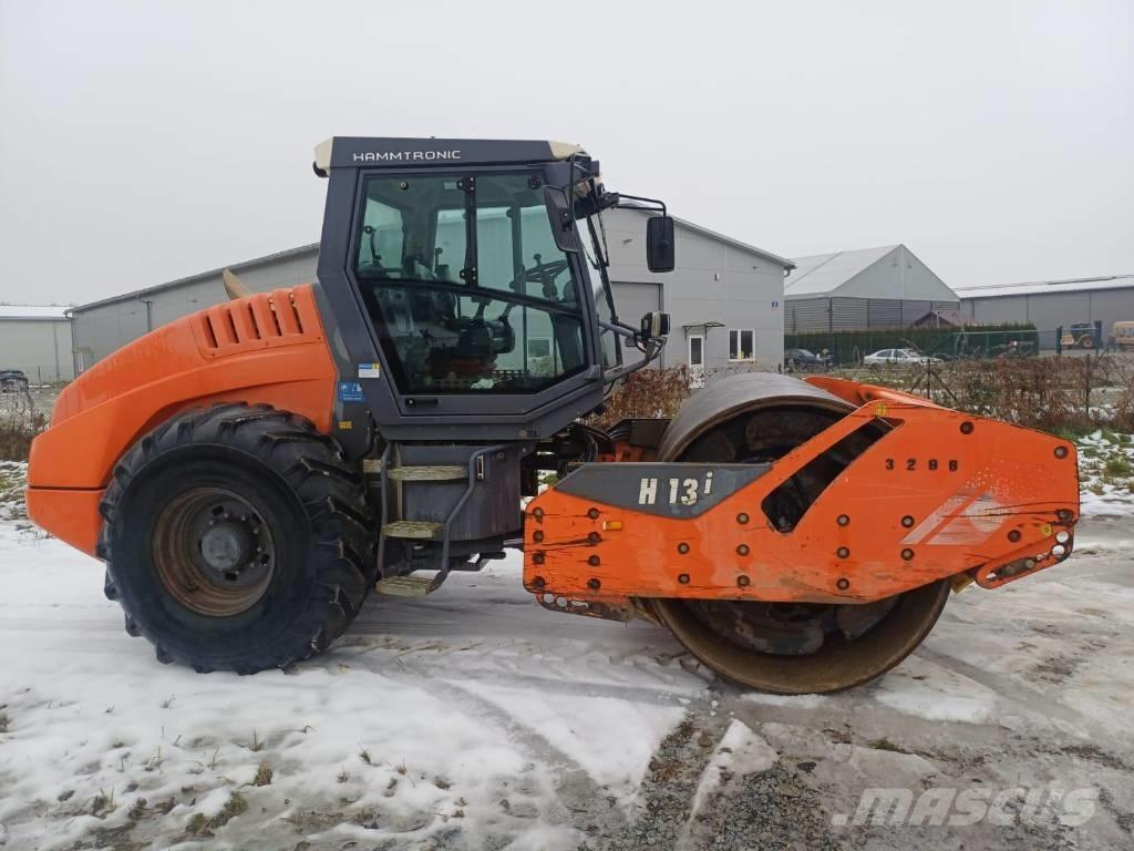 Hamm H13 i Vienvalča grunts veltņi