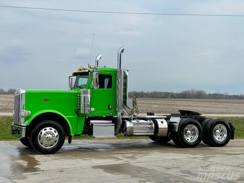 Peterbilt 389 Vilcēji
