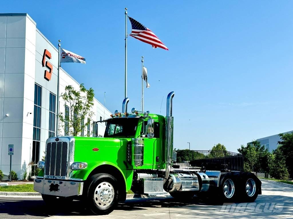 Peterbilt 389 Vilcēji