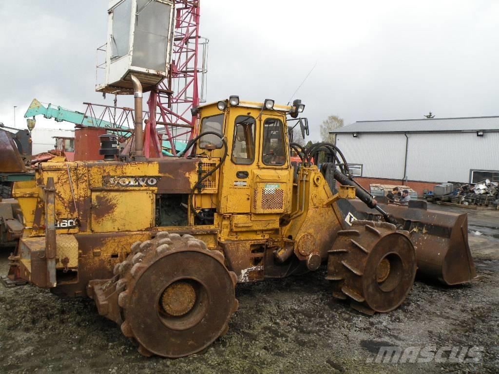 Volvo L160 COMPACTOR Iekrāvēji uz riteņiem