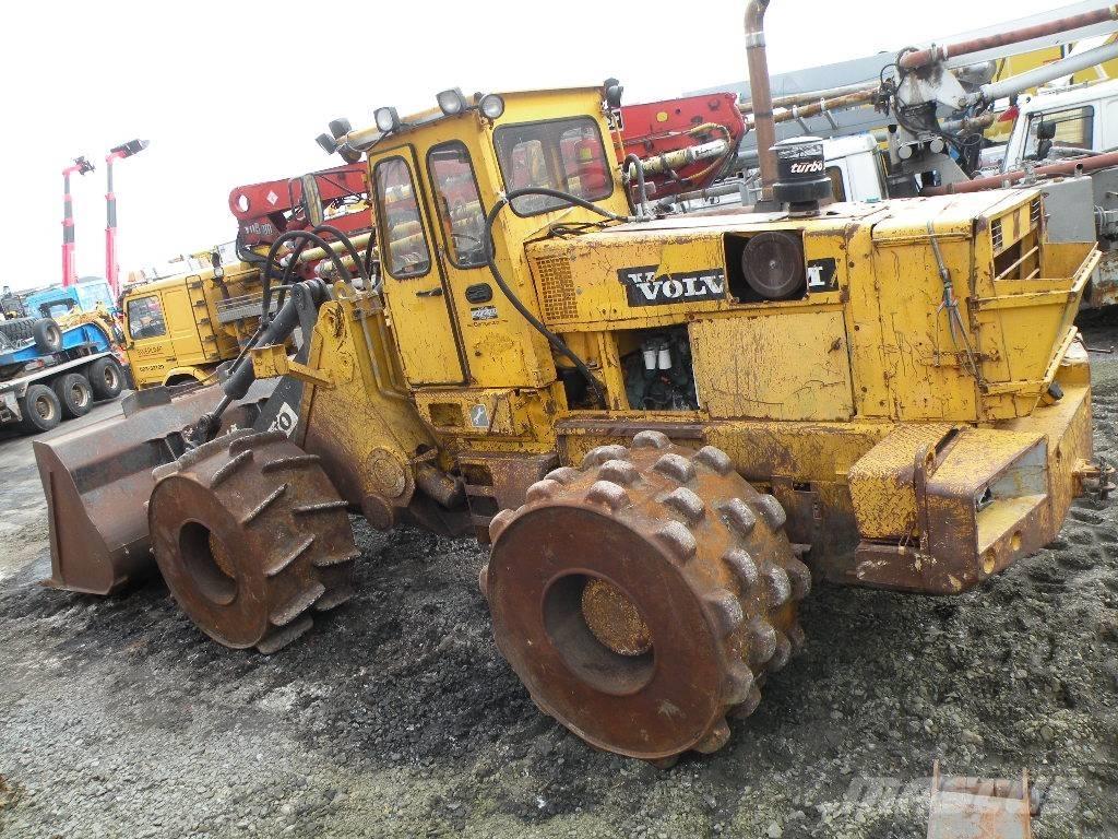 Volvo L160 COMPACTOR Iekrāvēji uz riteņiem