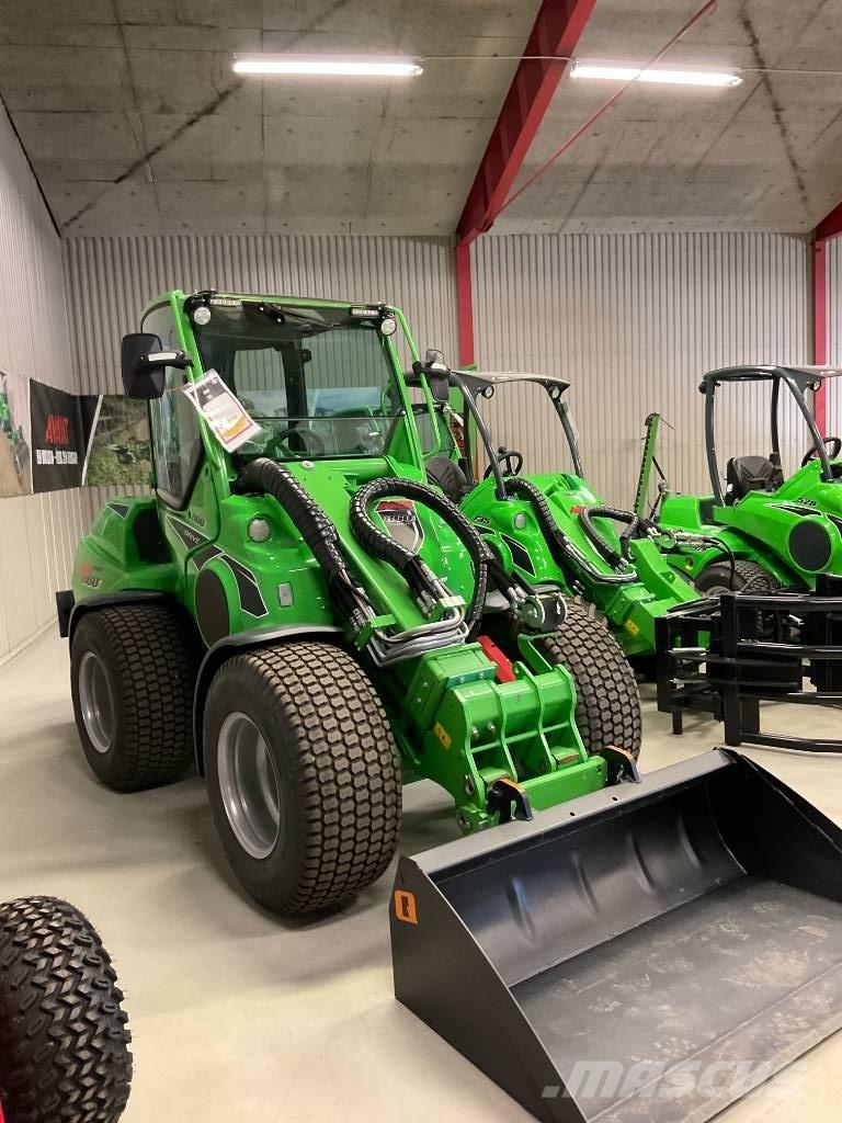 Avant 860 i Lietoti riteņu kompaktiekrāvēji