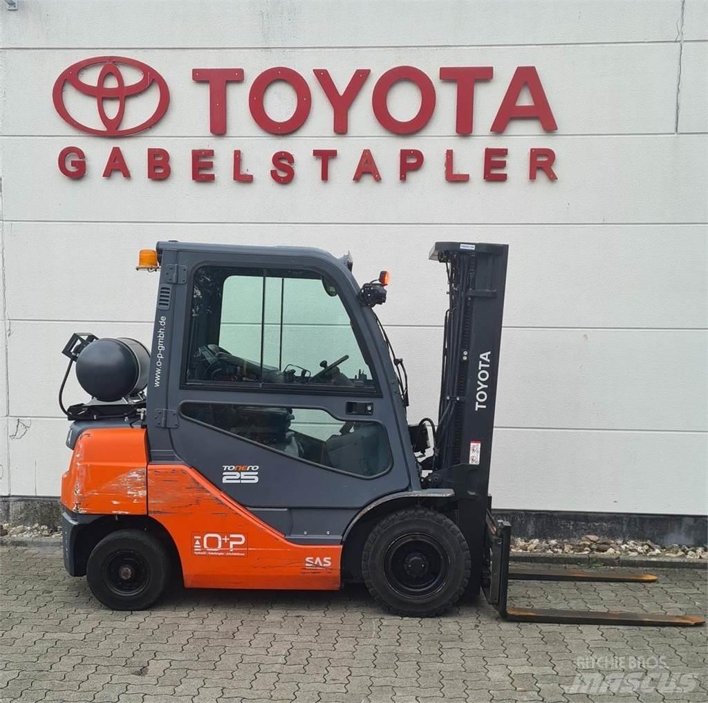 Toyota 02-8FGF25 LPG tehnika