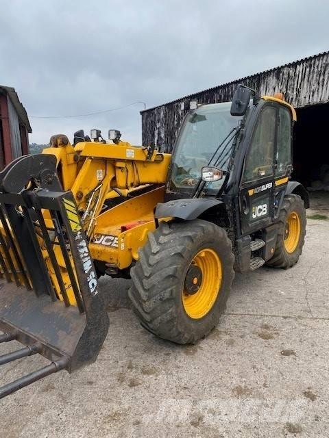 JCB 538-60 Lauksaimniecības pacēlāji