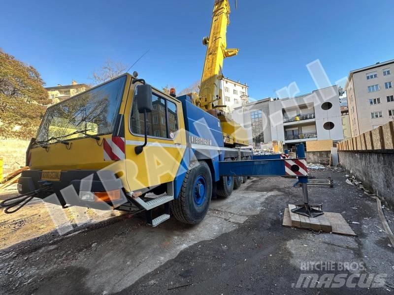 Liebherr LTM 1100-2 Visurgājēji celtņi