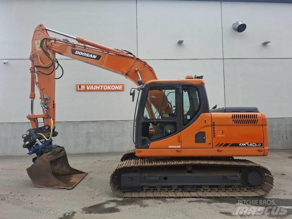 Doosan DX 140 LC Kāpurķēžu ekskavatori