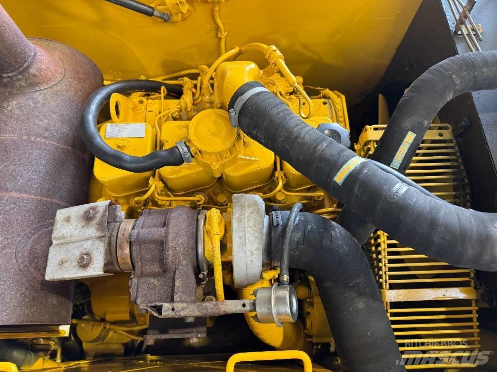 Komatsu PW 160 ES-7K Ekskavatori uz riteņiem