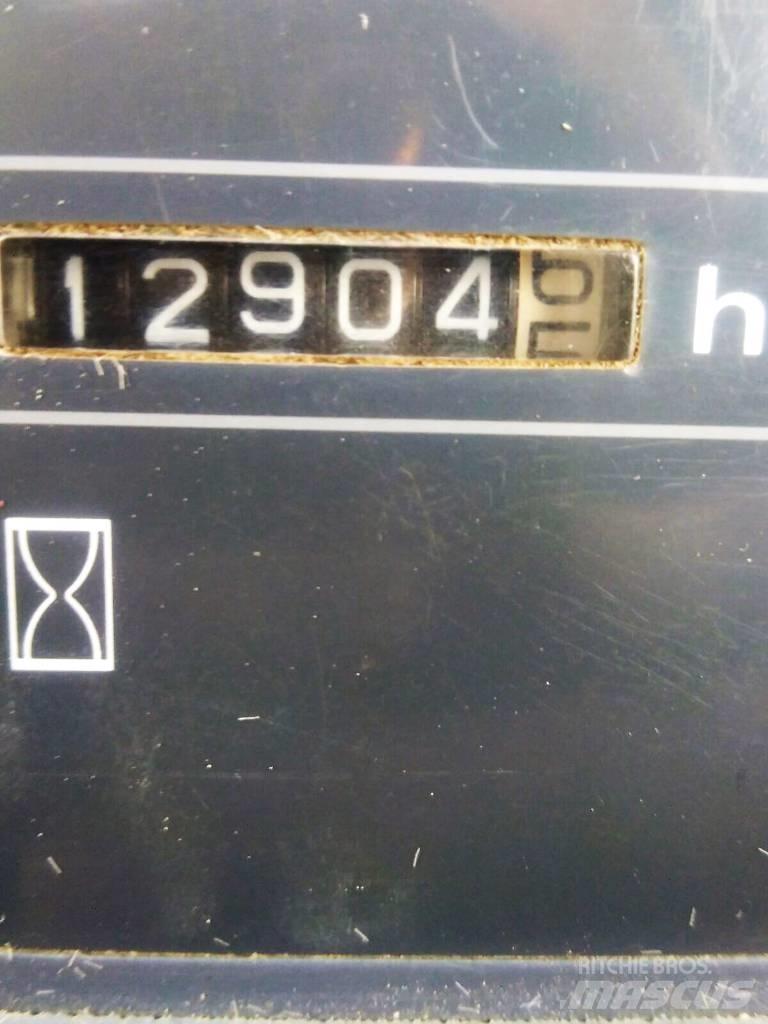 Komatsu WA380-3H Iekrāvēji uz riteņiem