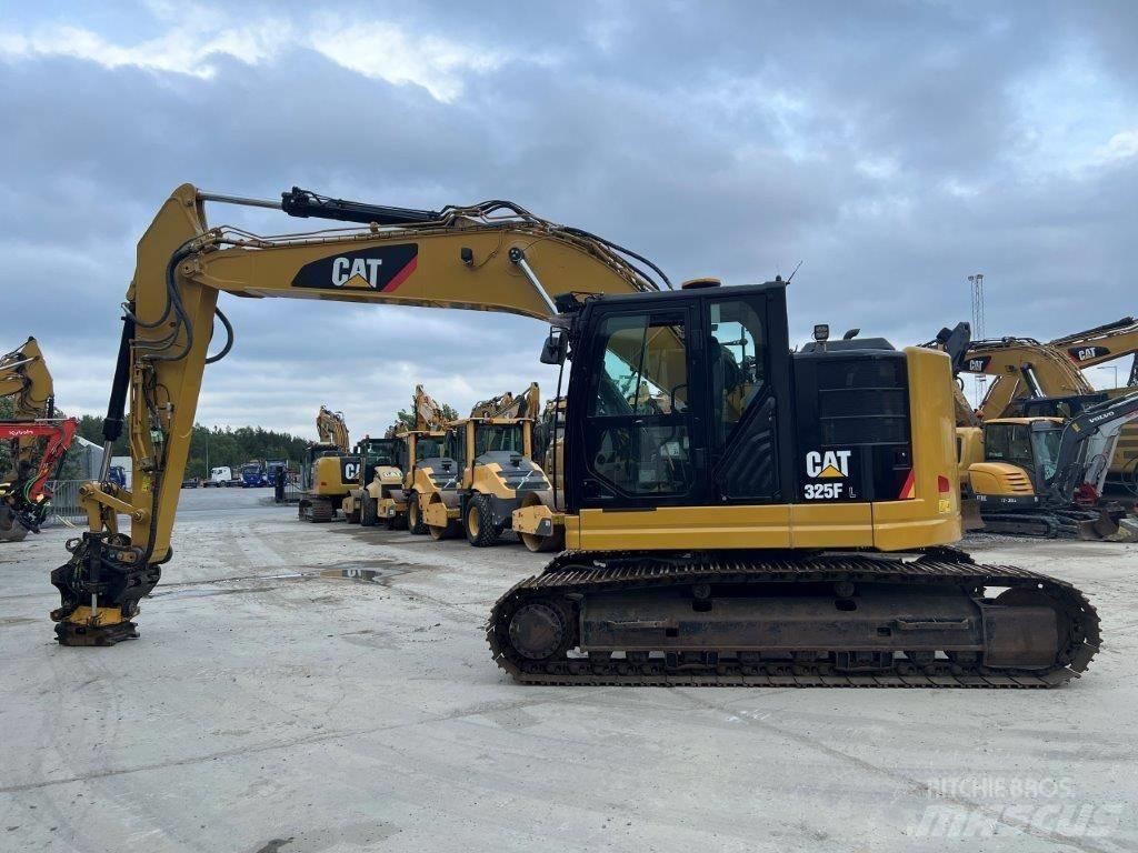 CAT 325FL CR Kāpurķēžu ekskavatori