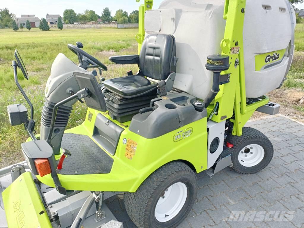 Grillo FD2200 Mauriņa traktors