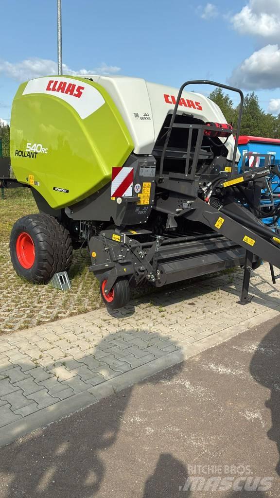 CLAAS Rollant 540 RC Rituļu preses