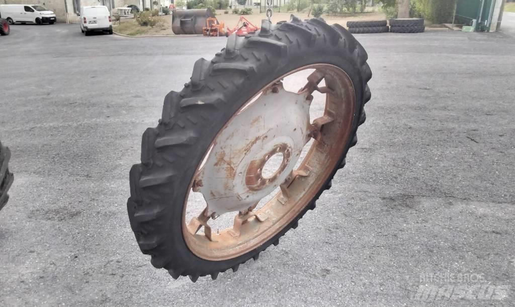 Kleber 8.3R44 Riepas, riteņi un diski