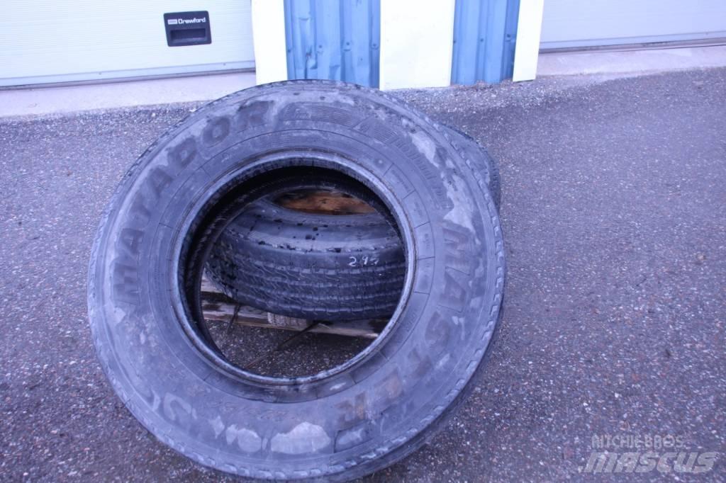  Entreprenad Däck Riepas, riteņi un diski