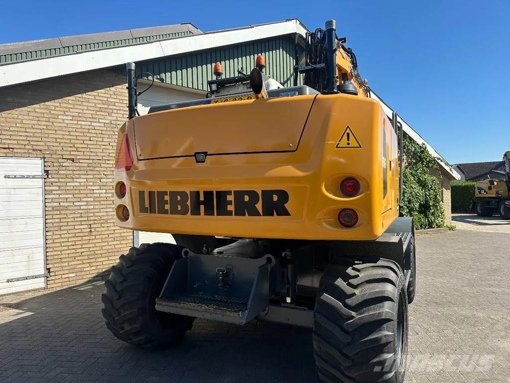 Liebherr A916 Ekskavatori uz riteņiem